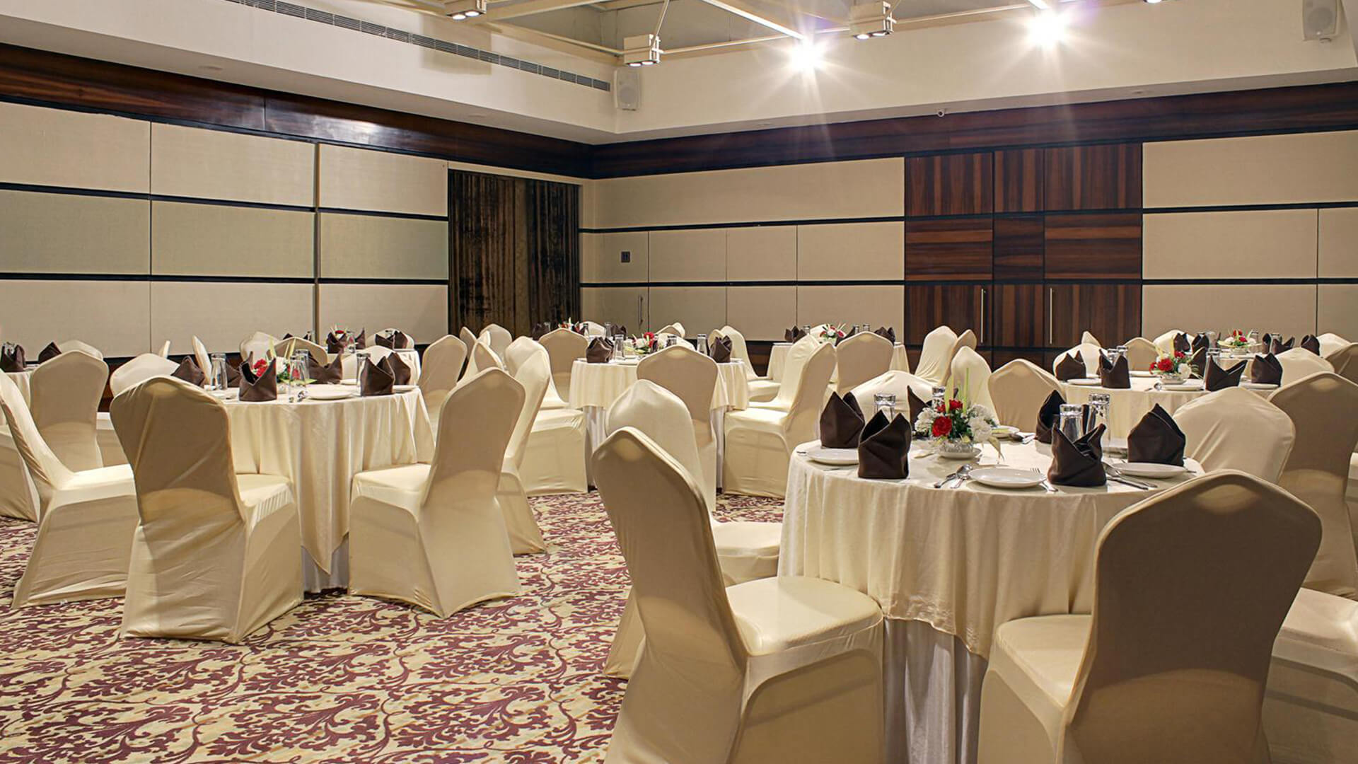 Conference in Mumbai central, Banquets in Mumbai central, Conference rooms in South Mumbai, Banquet halls in Mumbai central, The Sahil Hotel